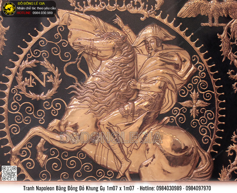 Tranh Napoleon bằng đồng đỏ khung gỗ gụ 1m07 x 1m07