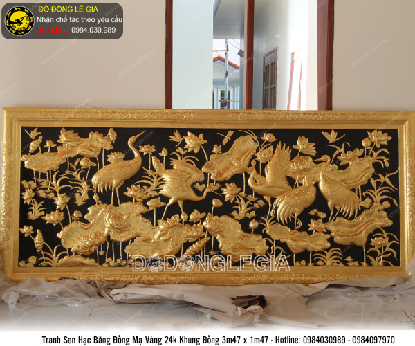 Tranh sen hạc bằng đồng phủ vàng 24k khổ lớn 3m47x1m47