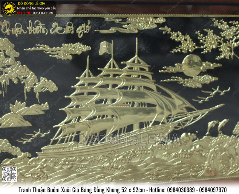 Tranh Thuận Buồm Xuôi Gió khung gỗ 52 x 92cm