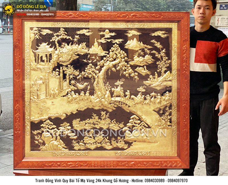 Tranh đồng vinh quy bái tổ mạ vàng khung gỗ hương 1m97