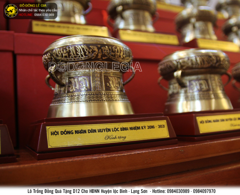 Sản xuất 100 quả trống đồng lưu niệm đường kính 12cm cho Huyện Lộc Bình