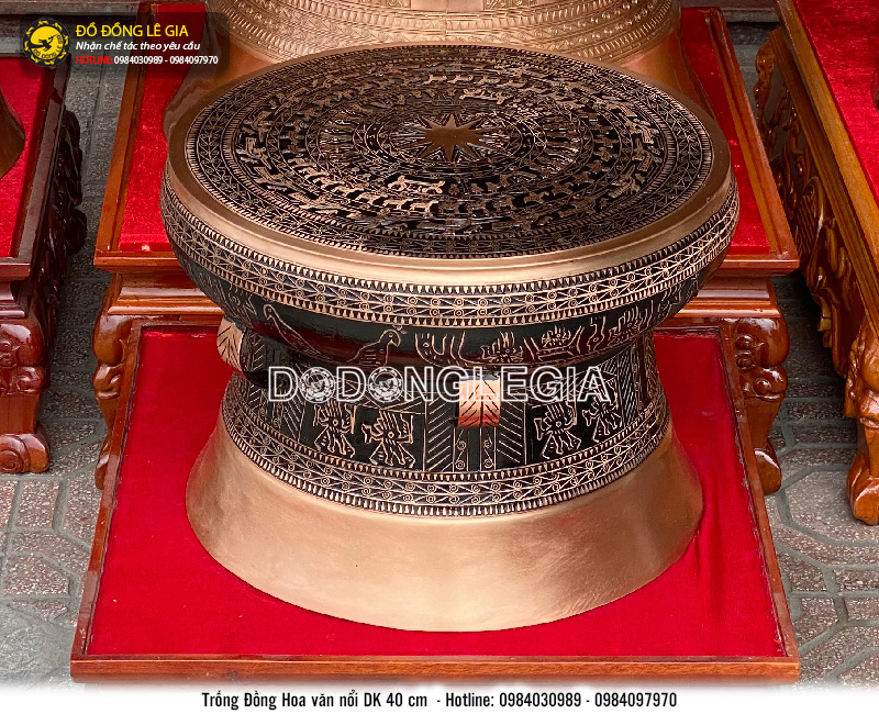 Trống đồng đúc hoa văn nổi D40
