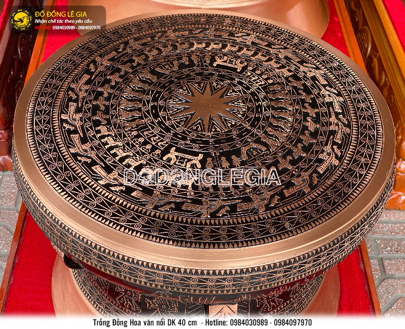 Trống đồng đúc hoa văn nổi D40