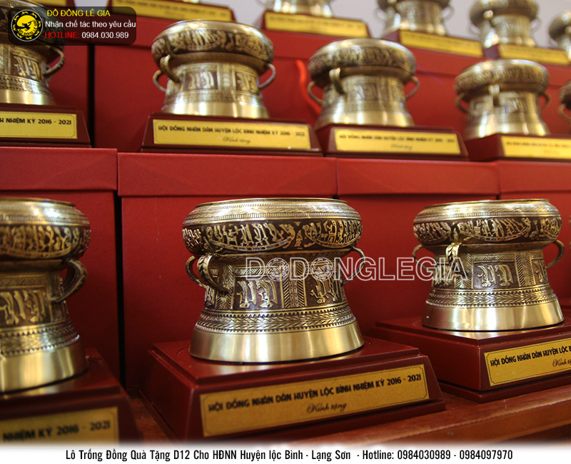 Sản xuất 100 quả trống đồng lưu niệm đường kính 12cm cho Huyện Lộc Bình
