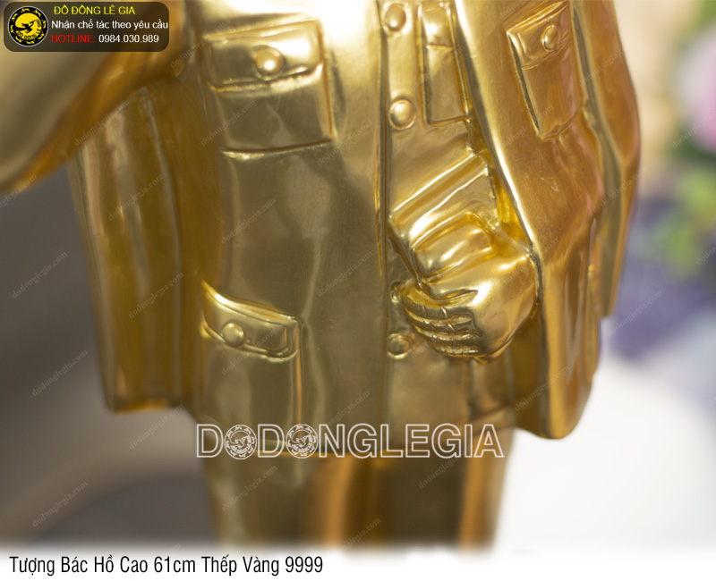Tượng Bác Hồ cao 61cm thếp vàng 9999