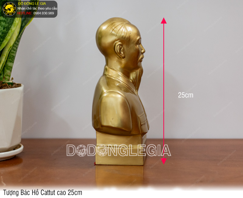 Tượng Bác Hồ bằng đồng cattut cao 25cm
