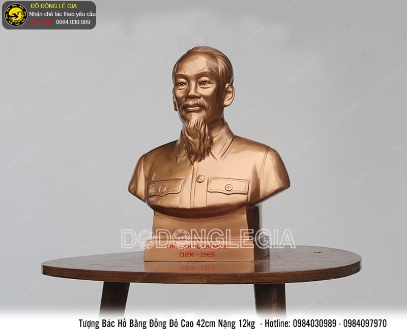 Tượng Bác Hồ cao 42cm bằng đồng đỏ