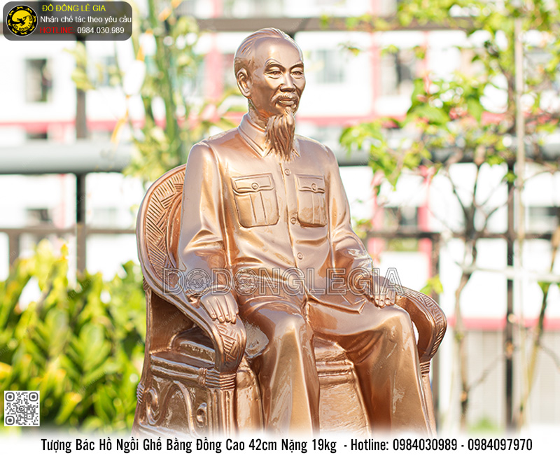 Tượng Bác Hồ ngồi ghế cao 42cm bằng đồng đỏ