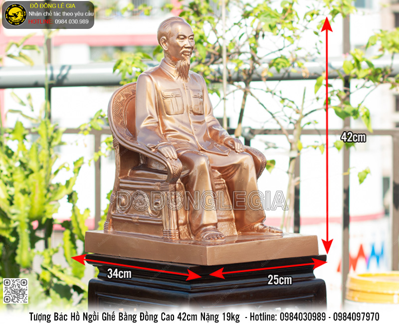 Tượng Bác Hồ ngồi ghế cao 42cm bằng đồng đỏ