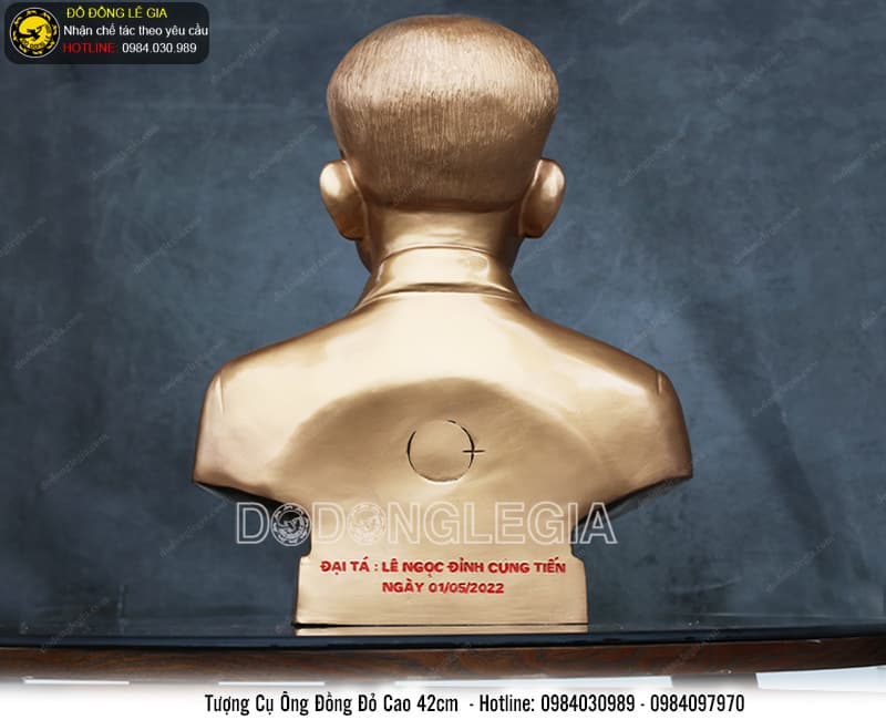 Tượng cụ ông đồng đỏ cao 42cm