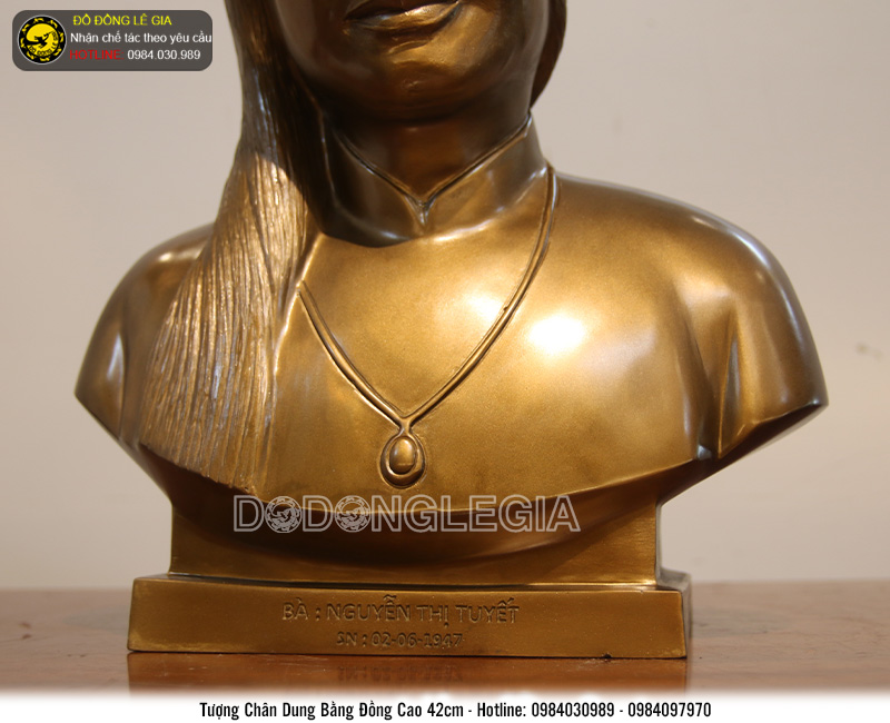 Tượng chân dung thiếu nữ cao 42cm