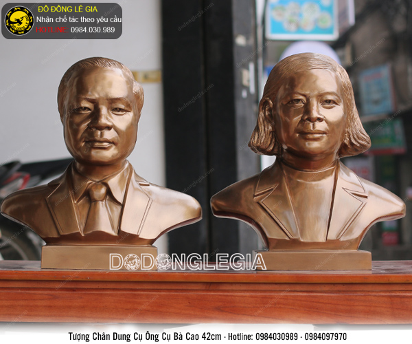 Tượng chân dung vợ chồng bằng đồng cao 42cm