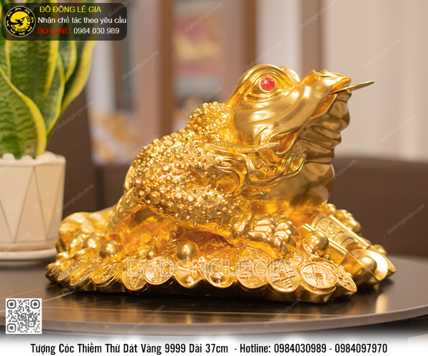 Tượng Cóc Thiềm Thừ bằng đồng dát vàng 9999 dài 37cm