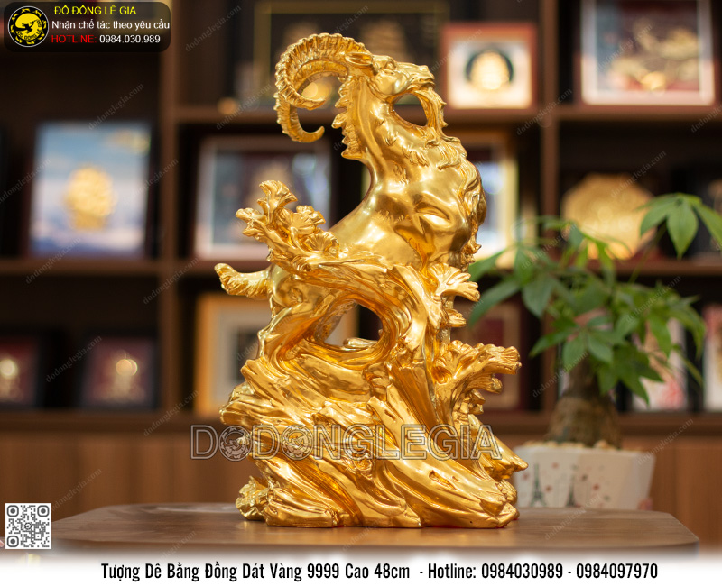 Tượng Dê Đứng Núi Đá bằng đồng dát vàng 9999 cao 48cm