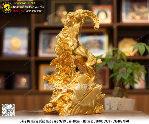 Tượng Dê Đứng Núi Đá bằng đồng dát vàng 9999 cao 48cm