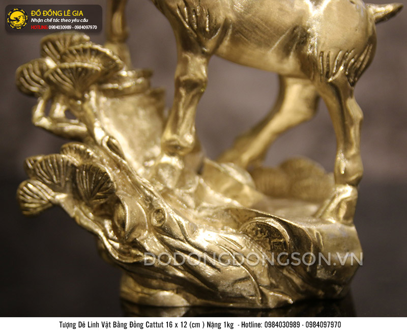 Tượng Dê cỡ nhỏ bằng đồng cattut