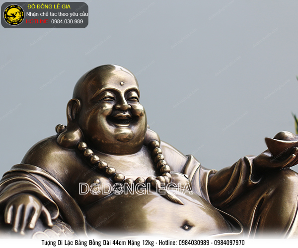 Tượng di lặc dựa bị bằng đồng dài 44cm