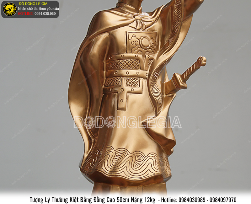 Tượng Lý Thường Kiệt bằng đồng đỏ cao 50cm