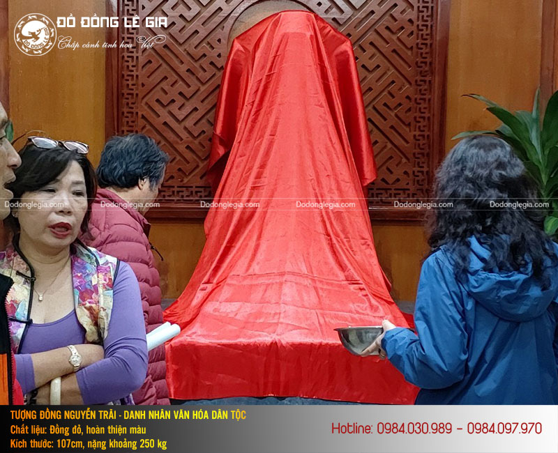 Đúc Tượng Nguyễn Trãi Bằng Đồng 1m07