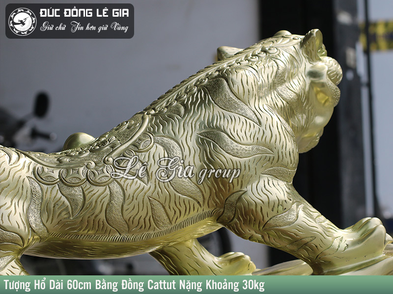 Tượng hổ phong thủy bằng đồng cattut dài 60cm