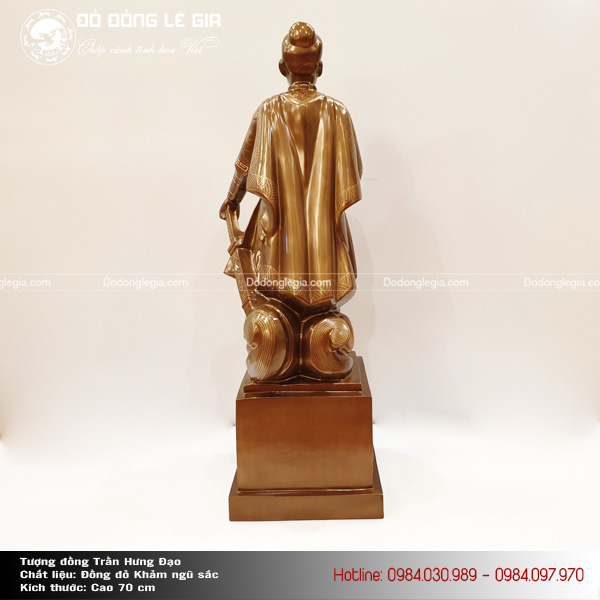 Tượng đồng Trần Quốc Tuấn cao 70 cm khảm ngũ sắc