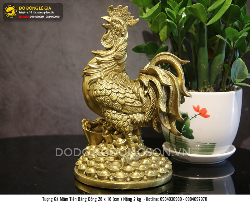 Tượng gà mâm tiền bằng đồng vàng thau