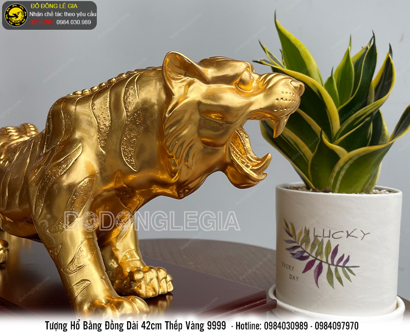 Tượng hổ bằng đồng thếp vàng 9999 dài 42cm