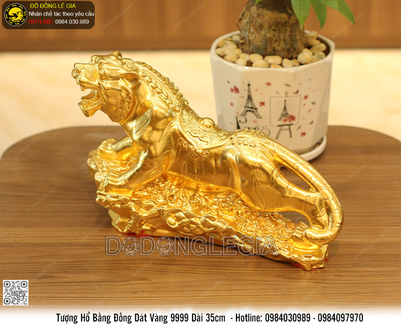 Tượng Hổ Đứng Cây Tùng dát vàng 9999 dài 35cm