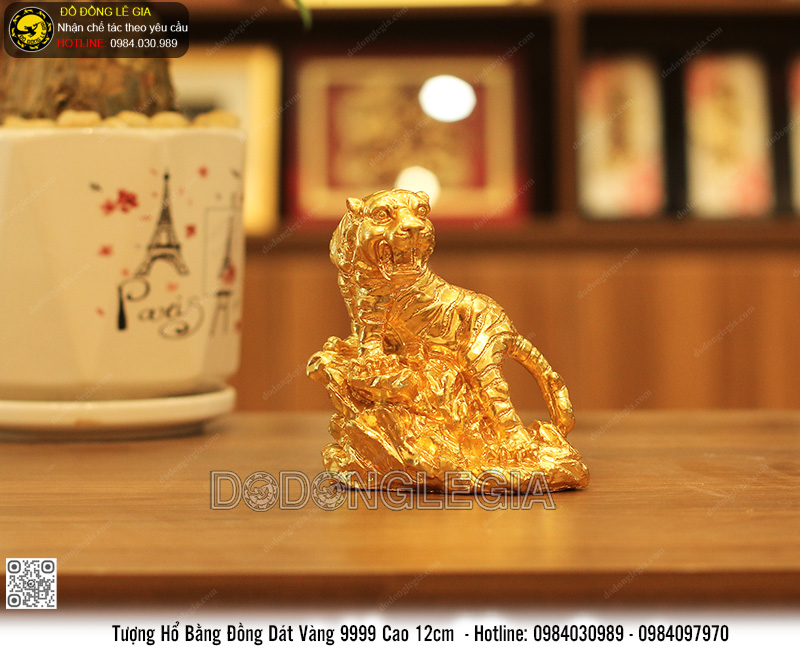 Tượng Hổ Đứng Núi đá dát vàng 9999 cao 12cm