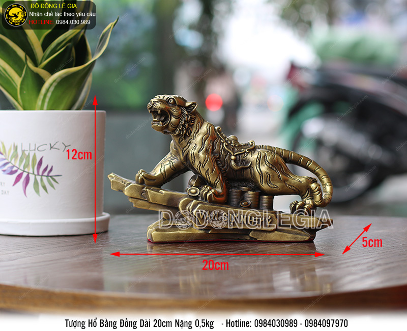 Tượng Hổ Vạn sự như ý bằng đồng dài 20cm