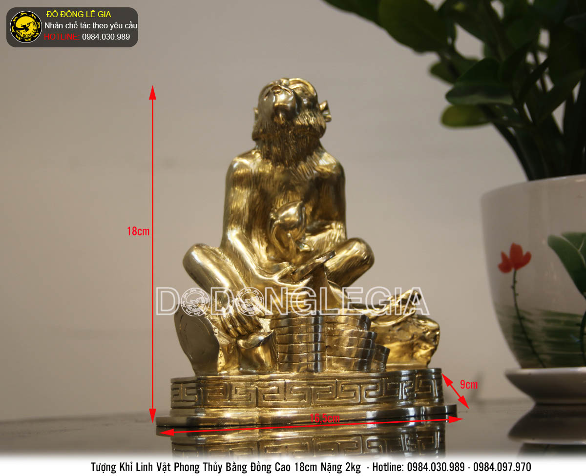 Tượng linh vật khỉ bằng đồng cattut