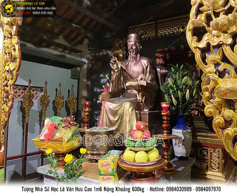 Tượng nhà sử học Lê Văn Hưu cao 1.6m