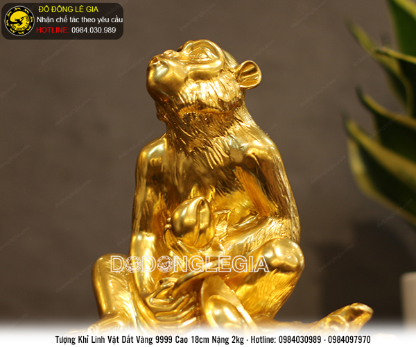Tượng khỉ tài lộc bằng đồng thếp vàng 9999 