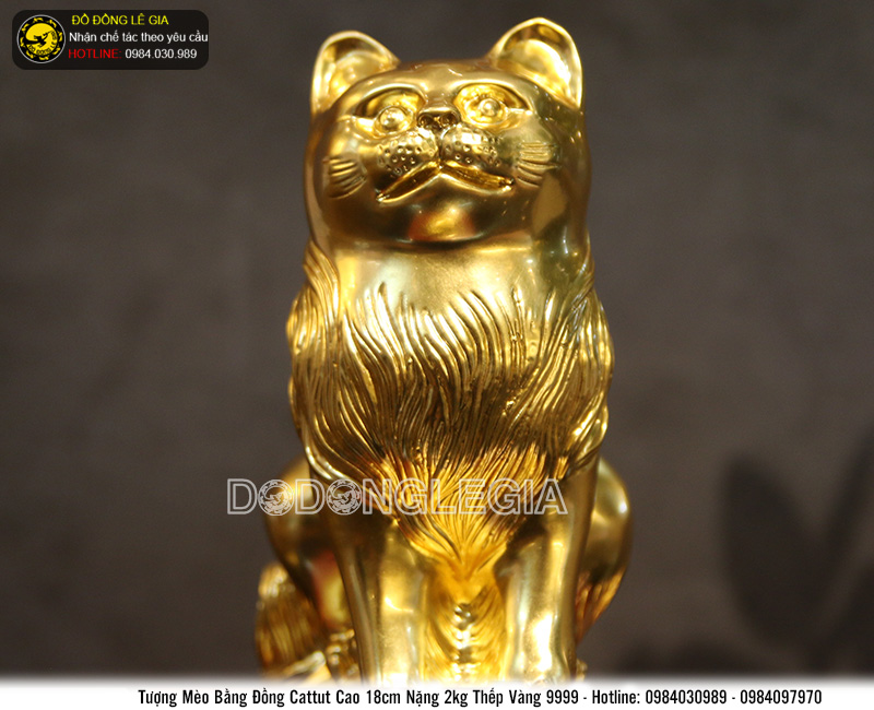 Tượng linh vật mèo bằng đồng thếp vàng 9999