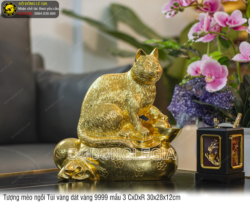 Tượng Mèo Ngồi Túi Vàng dát vàng 9999 mẫu 3 30x28x12cm