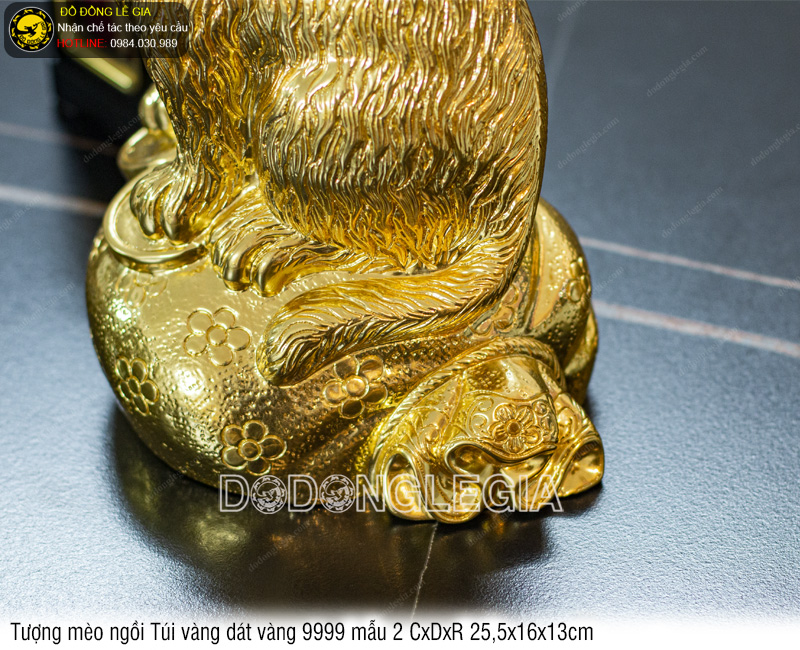 Tượng Mèo Ngồi Túi Vàng dát vàng 9999 mẫu 2 25,5x16x13cm