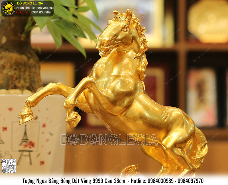 Tượng Ngựa Chiến dát vàng 9999 cao 28cm