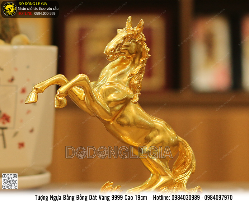 Tượng Ngựa bằng đồng dát vàng 9999 cao 19cm
