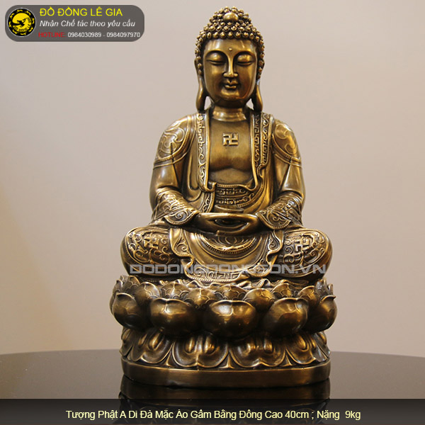 Tượng Phật A Di Đà Mặc Áo Gấm