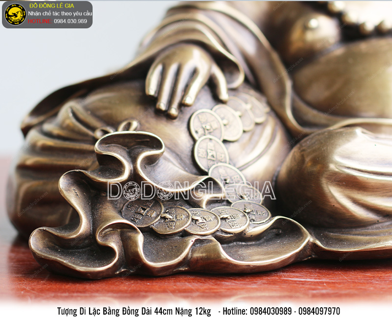 Tượng di lặc dựa bị bằng đồng dài 44cm