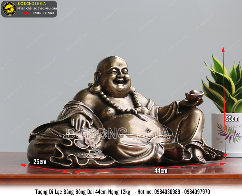 Tượng di lặc dựa bị bằng đồng dài 44cm