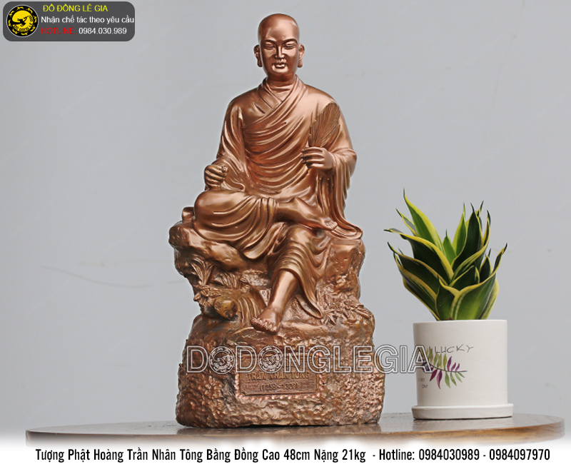 Tượng Phật hoàng Trần Nhân Tông bằng đồng cao 48cm