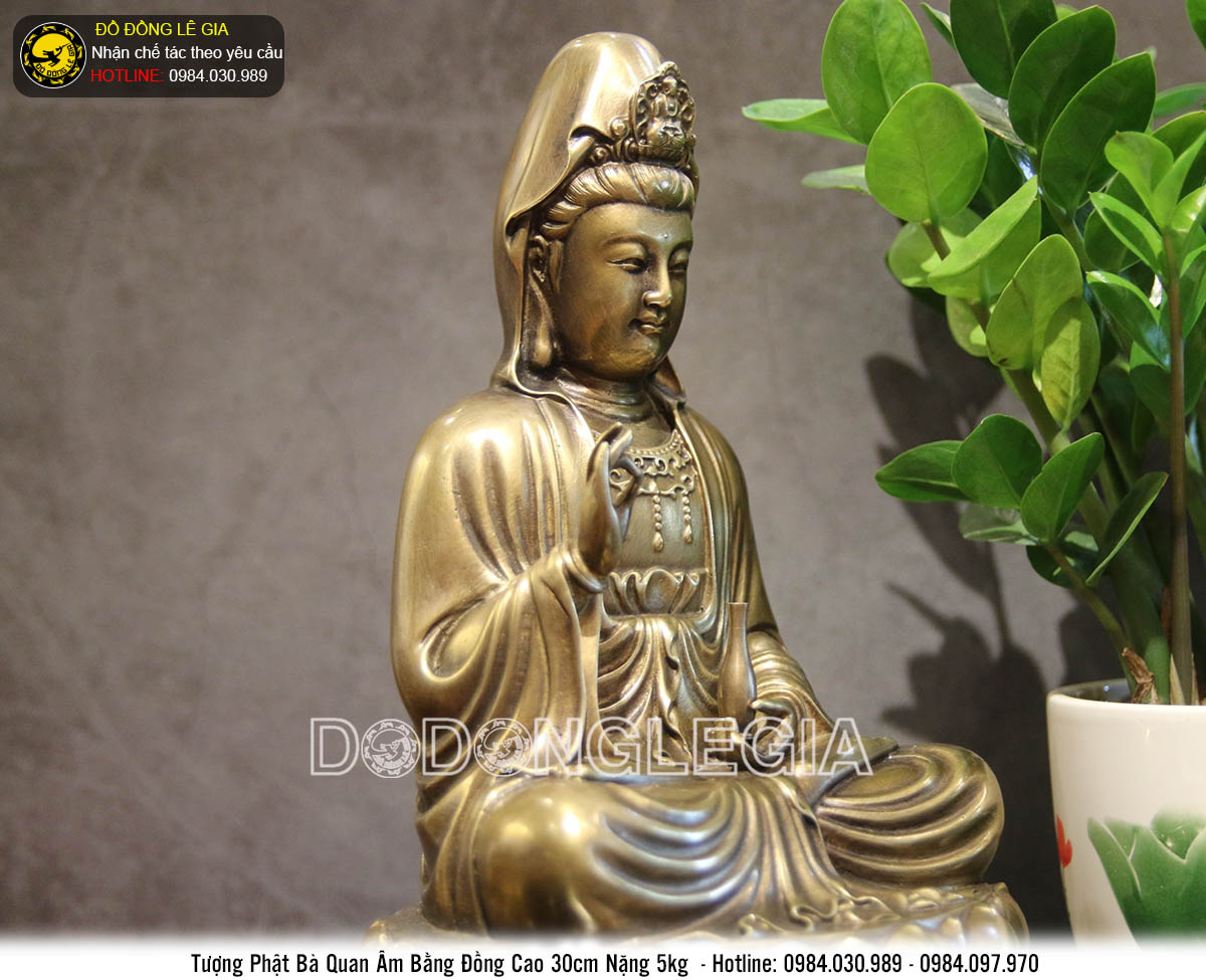 Tượng phật bà Quan Âm Bồ Tát bằng đồng