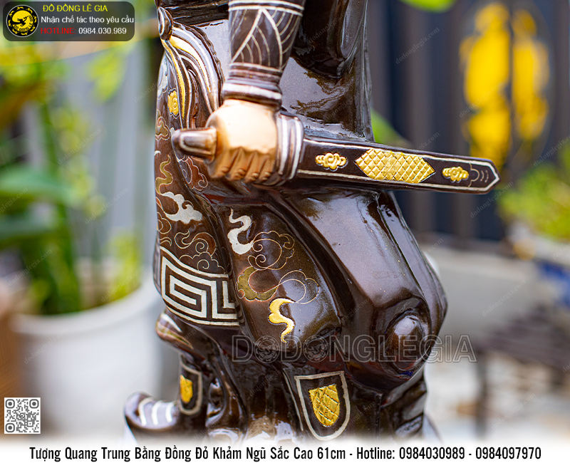 Tượng Quang Trung Bằng Đồng Đỏ Khảm Ngũ Sắc Cao 61cm