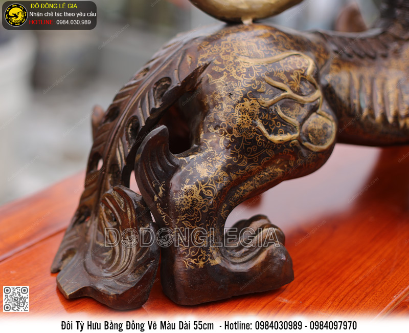 Tượng Tỳ Hưu bằng đồng vẽ màu dài 55cm