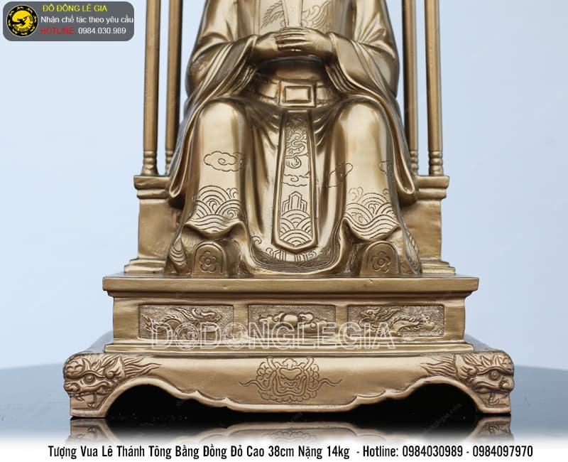 Tượng Vua Lê Thánh Tông bằng đồng đỏ cao 38cm nặng 14kg