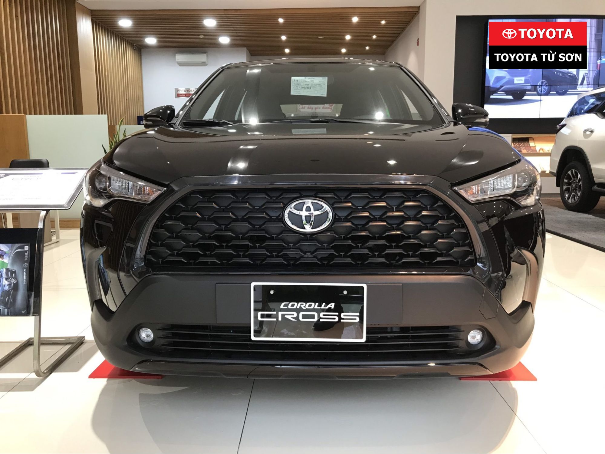 Đánh giá đầu xe Toyota Corolla Cross 1.8g