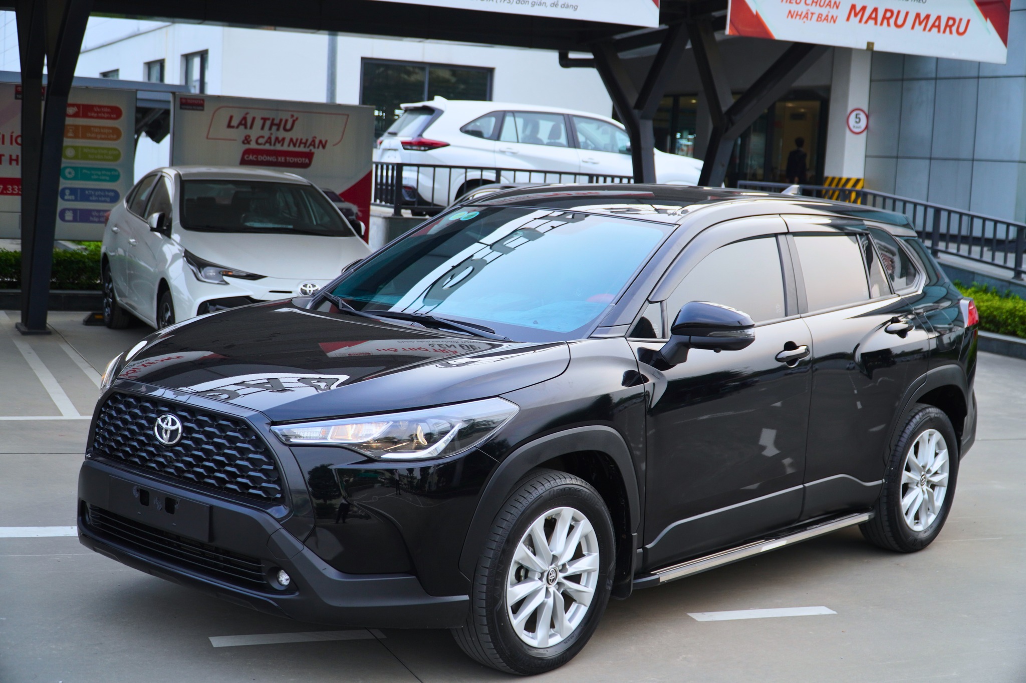 TOYOTA COROLLA CROSS BẢN G