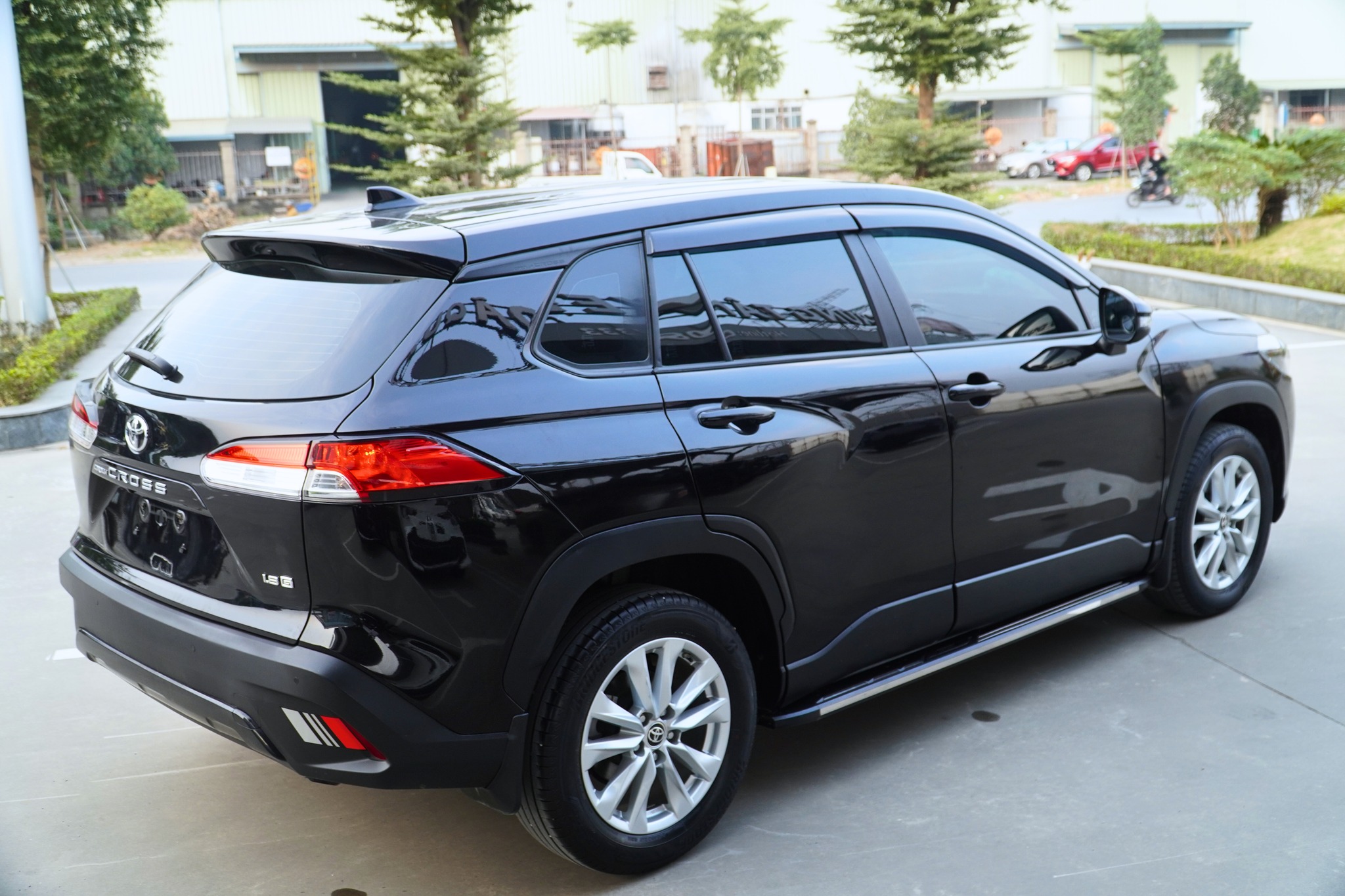 TOYOTA COROLLA CROSS BẢN G