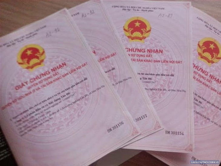 Trong cơn sốt đất cẩn thận sổ đỏ làm giả tinh vi